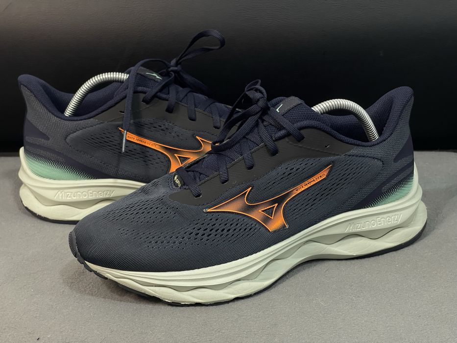 Mizuno gore tex 42.5 27.5см. Оригінал