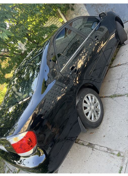 Toyota Camry 30 .