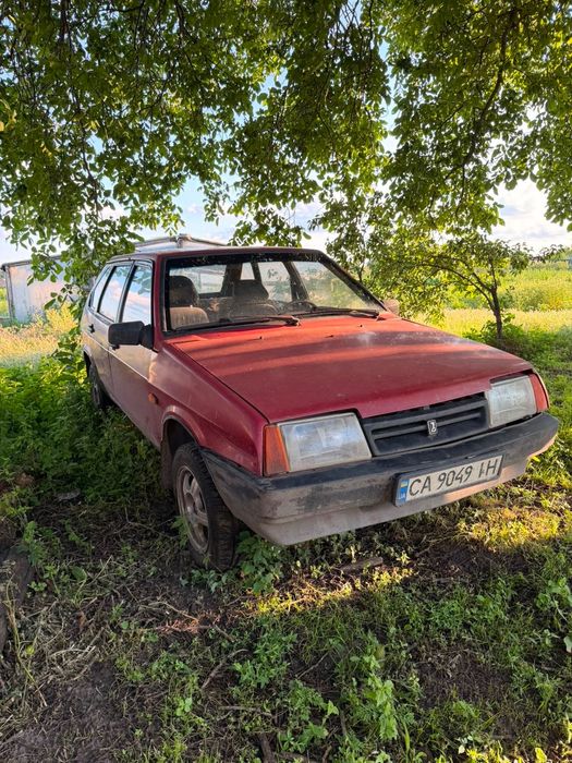 Автомобіль ВАЗ 2109