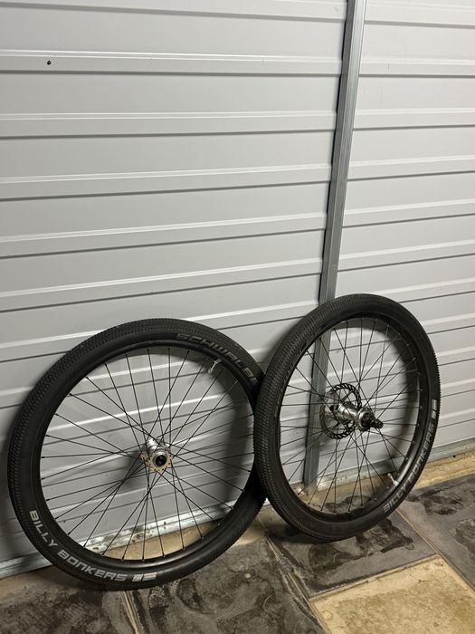 Komplet kół Octane one 135x10 oraz 100x15 z tarczą