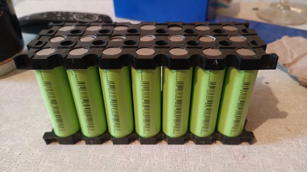 Аккумулятор для ИБП и т.д 12в. 21А 260w.