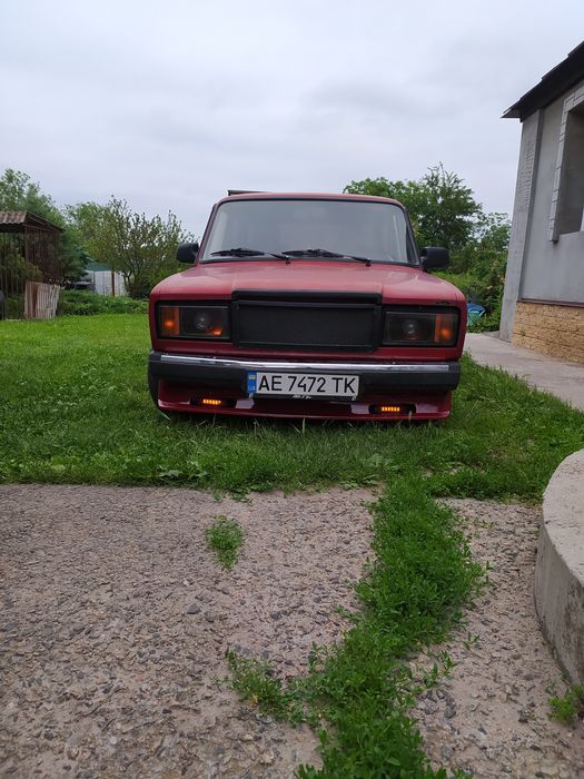 ВАЗ 2107 1995 року.