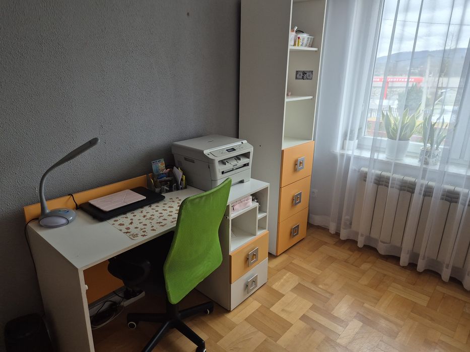 Zestaw mebli do  pokoju dziecka