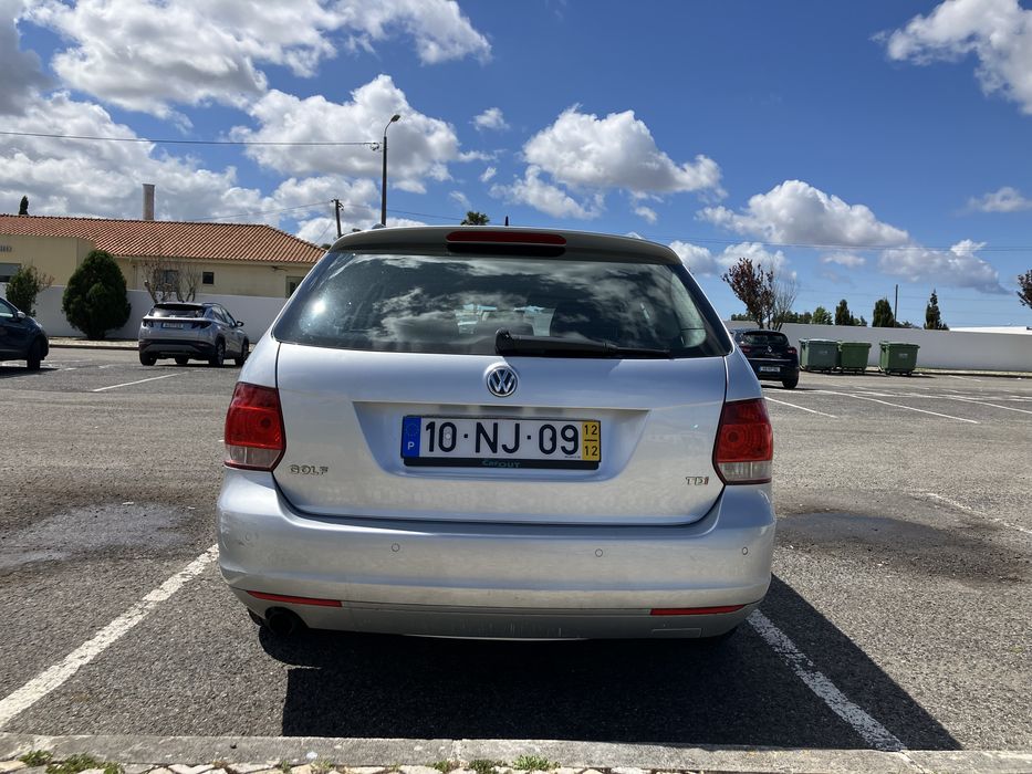Volkswagen Golf Variant mk6 1.6 diesel - muito bem estimada