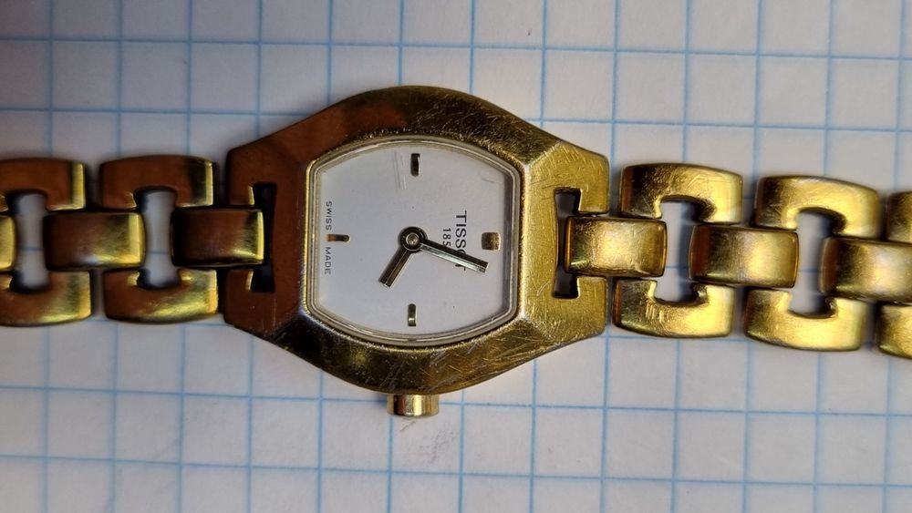 Часы женские наручные Tissot