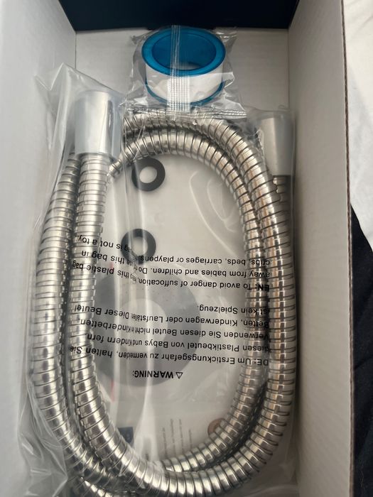 Mangueira de Chuveiro Inox Universal | Nova | Com Acessórios