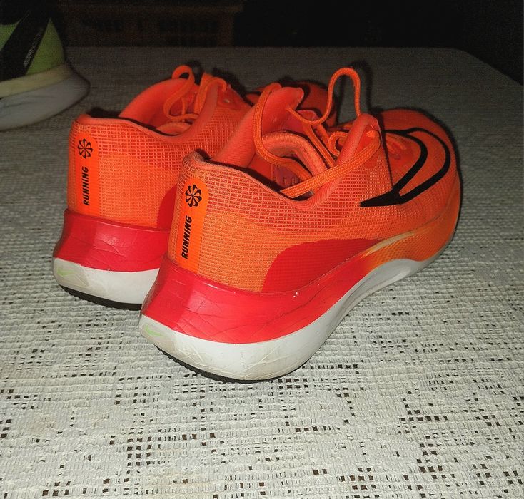 Nike Zoom Fly 5 (Tam. 45) – Sapatilhas de Corrida