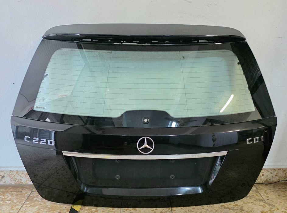 mala Mercedes C220 cdi sw 2010