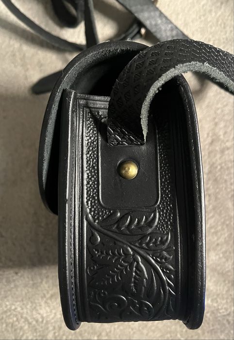 Сумка з натуральної шкіри з тисненням чорного кольору