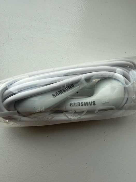 Дротові навушники samsung