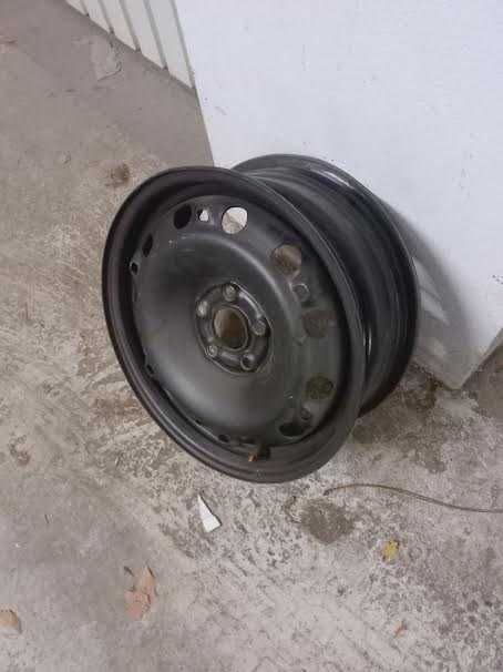 Jante em ferro 16"