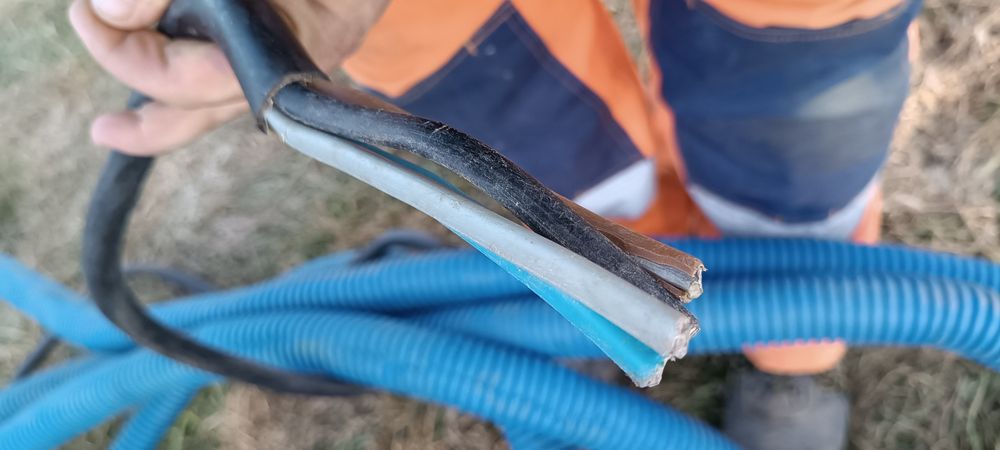 Kabel Alu w pęszlu 4x25,/30m.