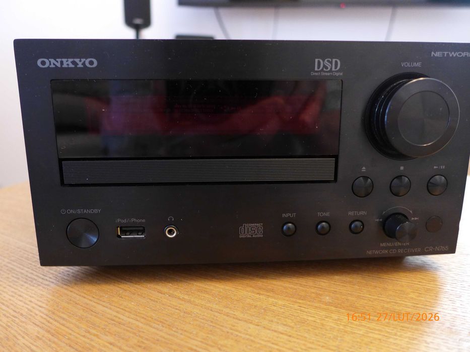 Amplituner Onkyo CR-N765 plus nowe kolumny