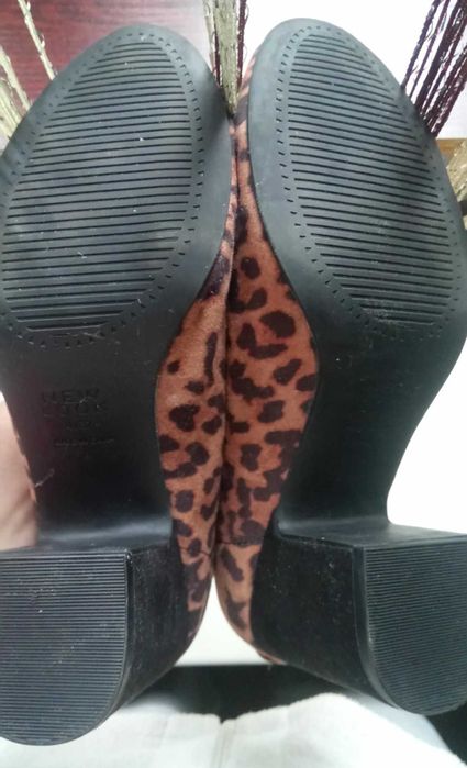 Ботинки леопардові осінь-весна!