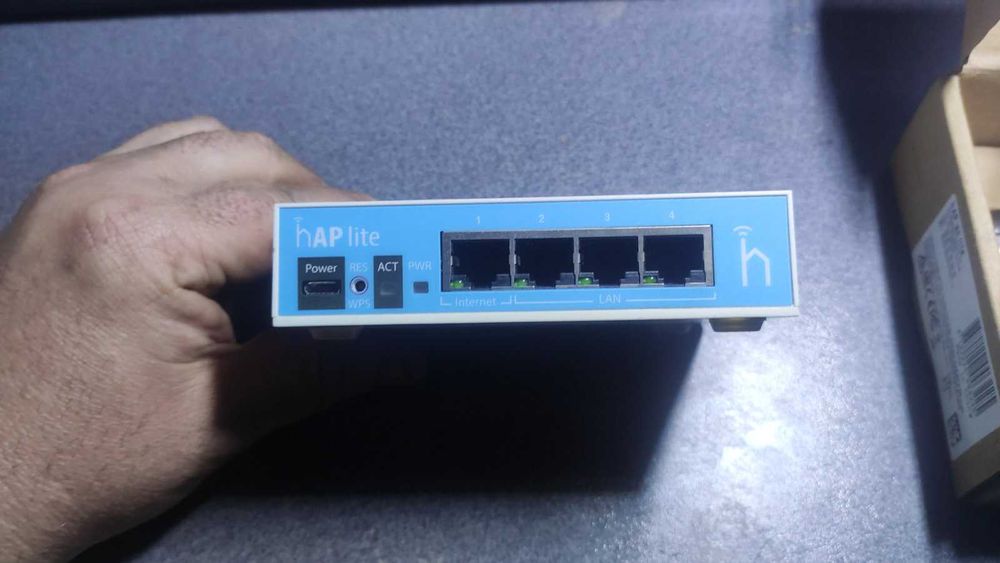 Mikrotik hap lite RB-941-2nD-TC и MikroTik RB951Ui-2HnD