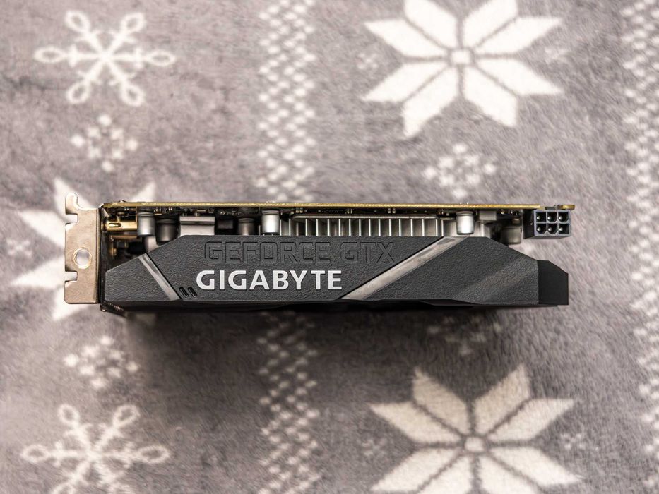 Gigabyte GeForce GTX 1650 SUPER Gaming OC 4 GB