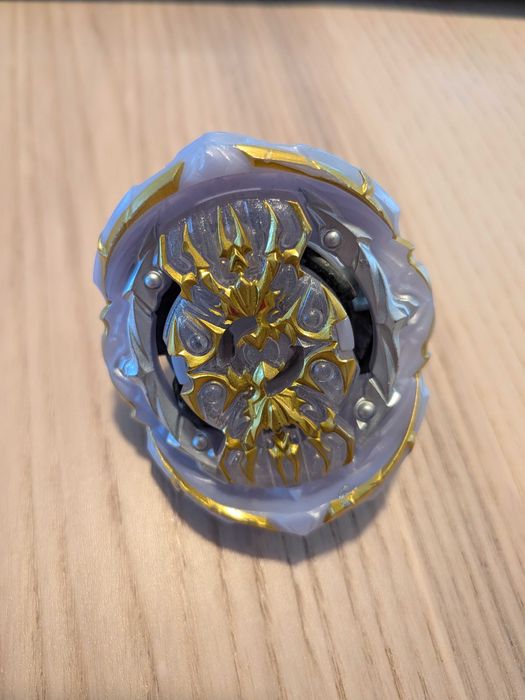 Beyblades Burst da Hasbro a 5 EUR cada