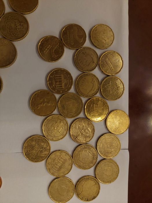 Moedas 2€ e outras