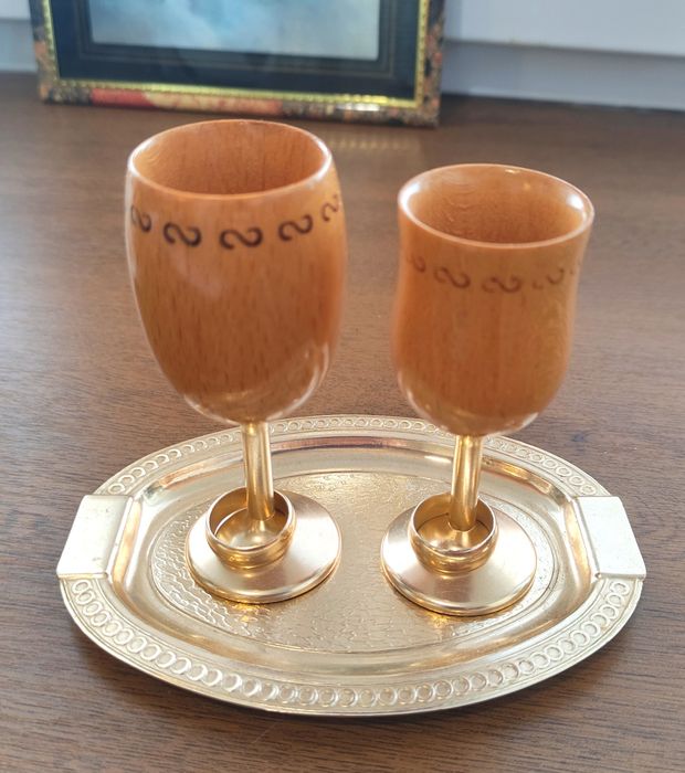 Графини, набори, пляшки для вина, коньяку, наливки, не використовувась