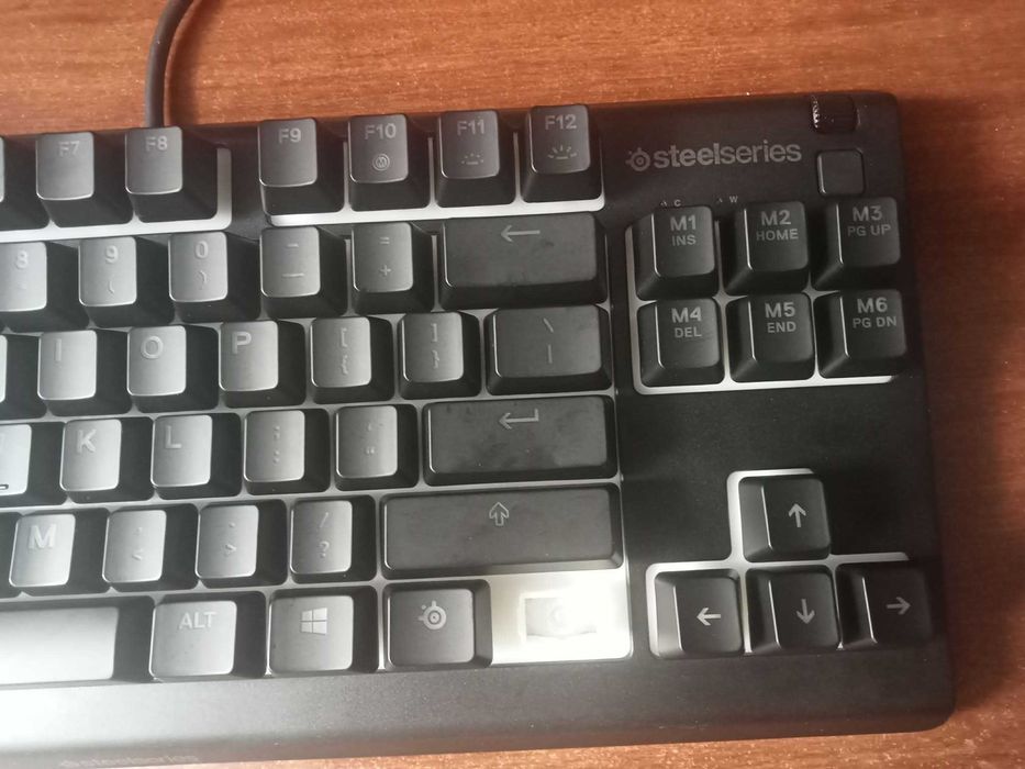 Klawiatura gamingowa SteelSeries Apex 3 TKL RGB