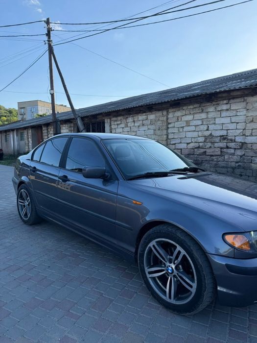 Продам BMW недорого