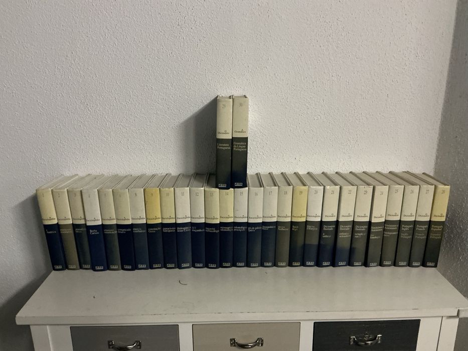 Livros coleção A enciclopédia