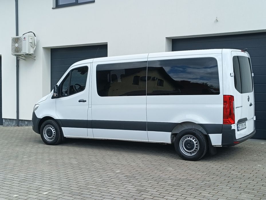 Mercedes Sprinter 907 спрінтер пасажир