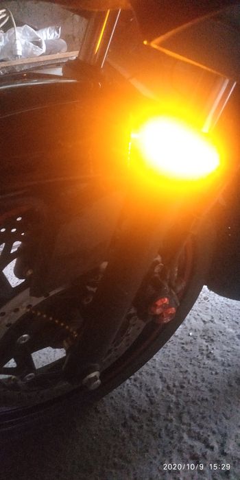 Повороты на перья мотоцикла