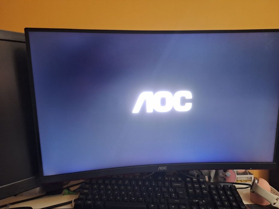 AOC 240HZ / 0.5MS / 27' / CURVO