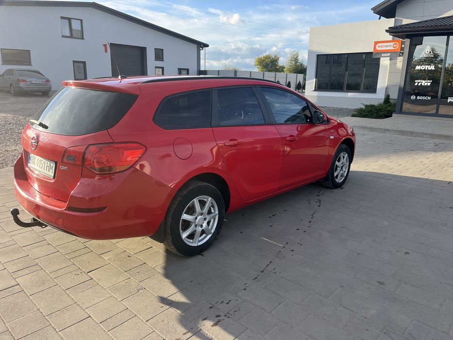 Opel Astra j 1.7 cdti