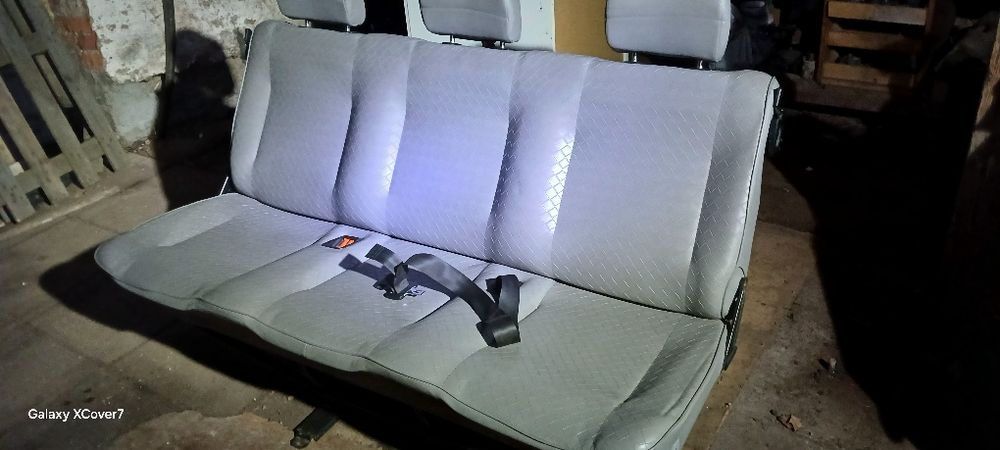 Volkswagen T4 fotele, czytaj opis.