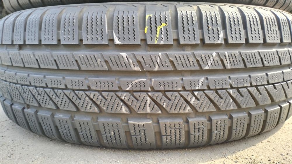 215/65/R16 (зима) Bridgestone Blizzak LM30