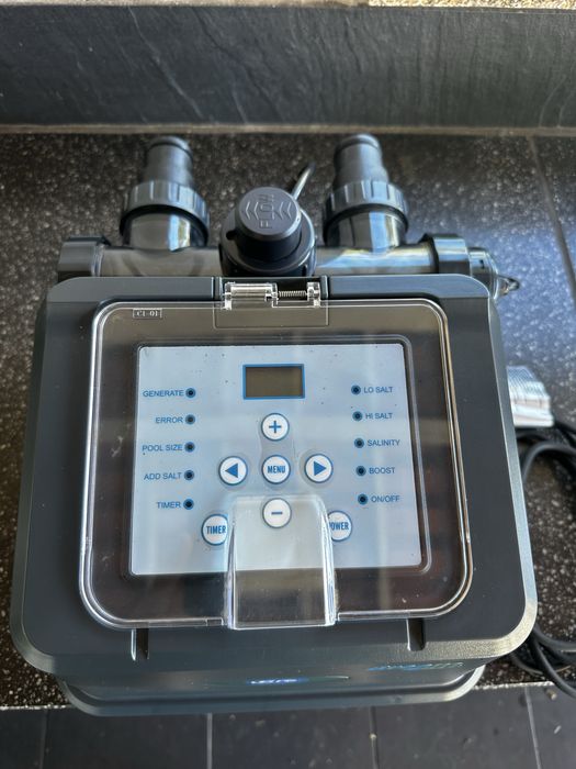Colorador salino de piscina gre