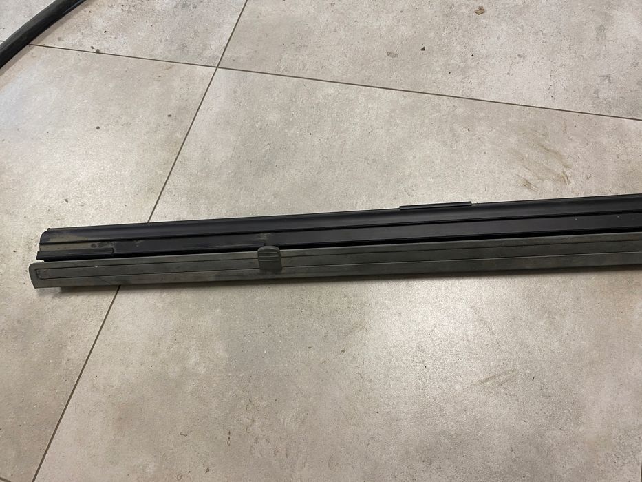 vw t5 caravelle roleta szyby lewy tył 7h3861329