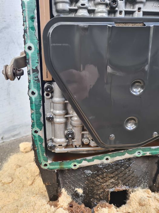 Гидроблок zf6hp26x zf6hp28x Оригинал снят с рабочей машины.