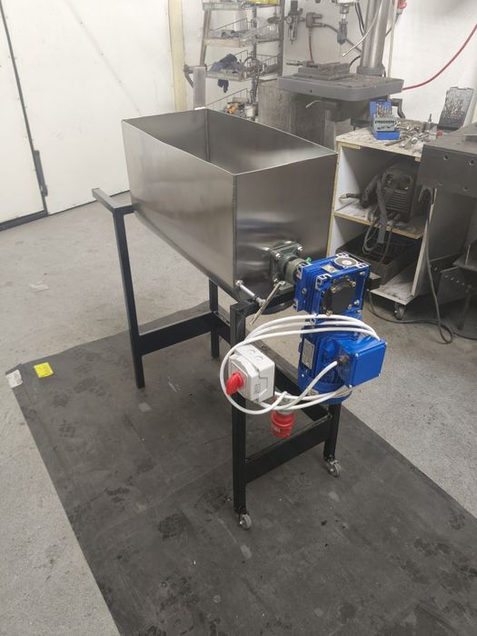 Duże mieszadło do mięsa