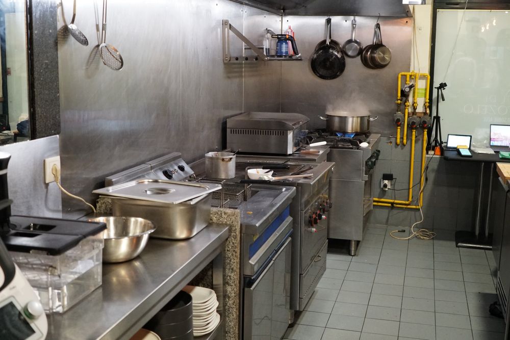 Trespasse restaurante todo equipado pronto a funcionar