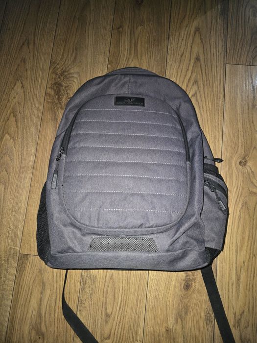 Plecak 4F prawie nie uzywany
