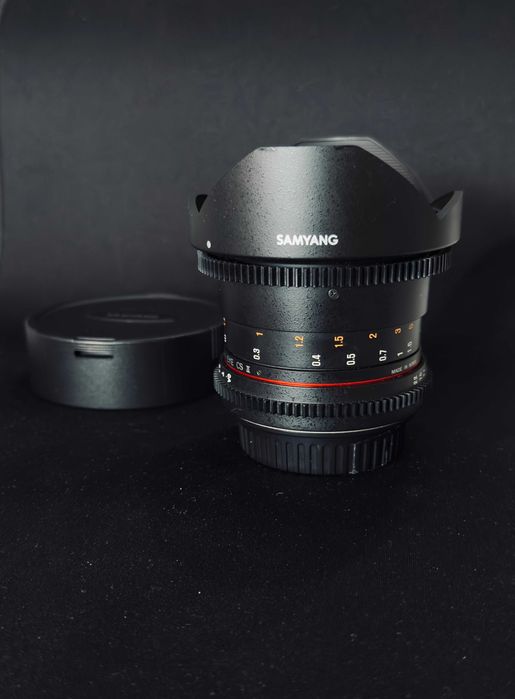 Samyang 14mm T3.1 UMC VDSLR II para Canon ou Blackmagic