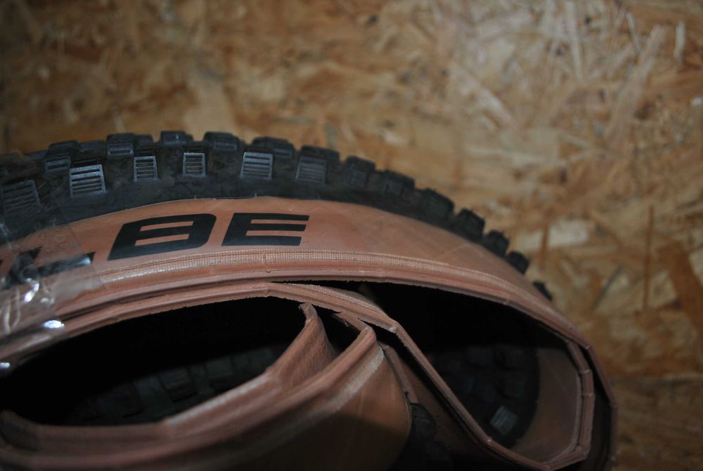Zestaw Opon SCHWALBE Nobby Nic HS602 29x2.40 bronze zwijane
