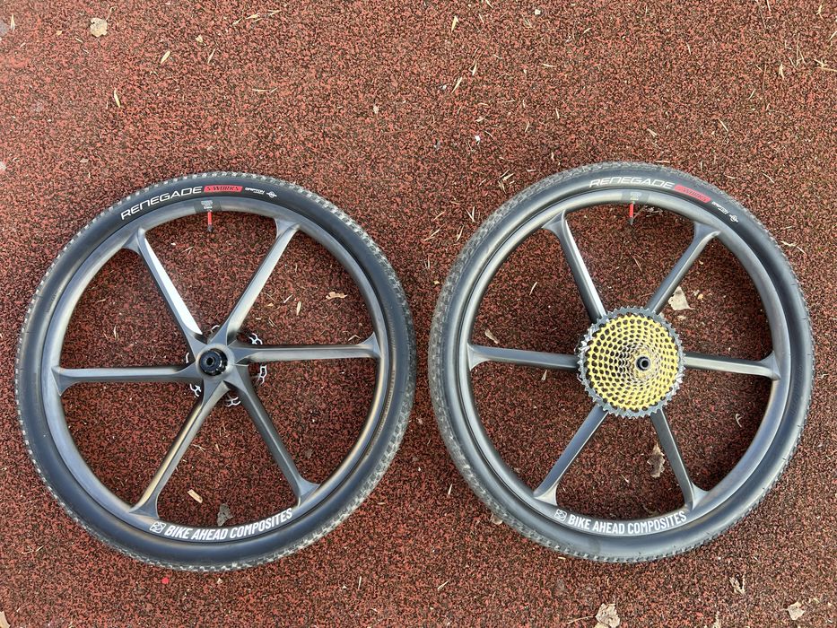 BikeAhead BiTurbo 29” kola Carbon komplet boost 1355gram! Karbonowe