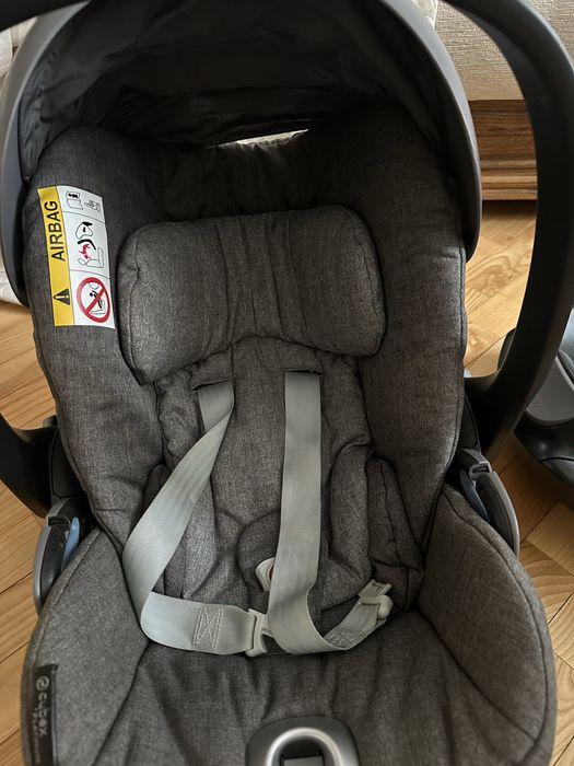 cybex cloud q platinium   0+  i baza isofix
