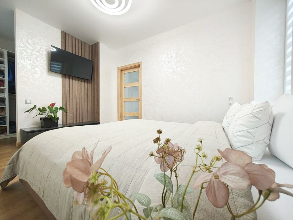 Будинок з ремонтом в Лісовій Бучі! Газ!