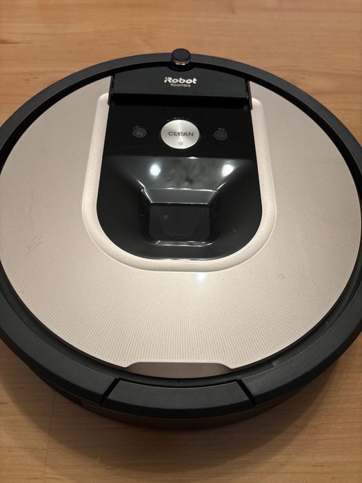 Aspirador iRobot Roomba 966