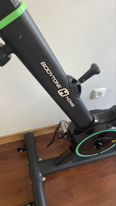Bicicleta estática Bodytone