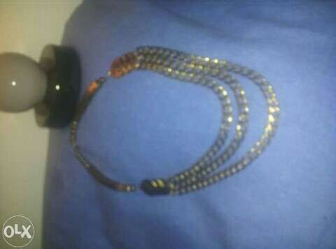 Colar dourado parfois