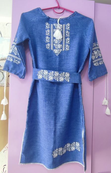 Вишиванка, вишита сукня на дівчинку 9-12 років