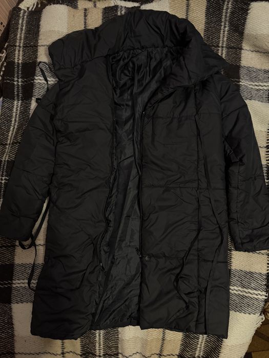 Зимова куртка пуховик
