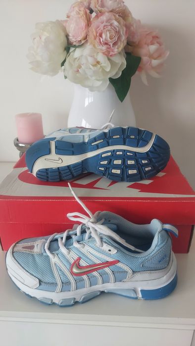 Nike Shox  buty sportowe