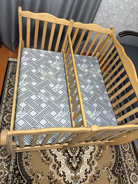 Ліжечко для двійняти